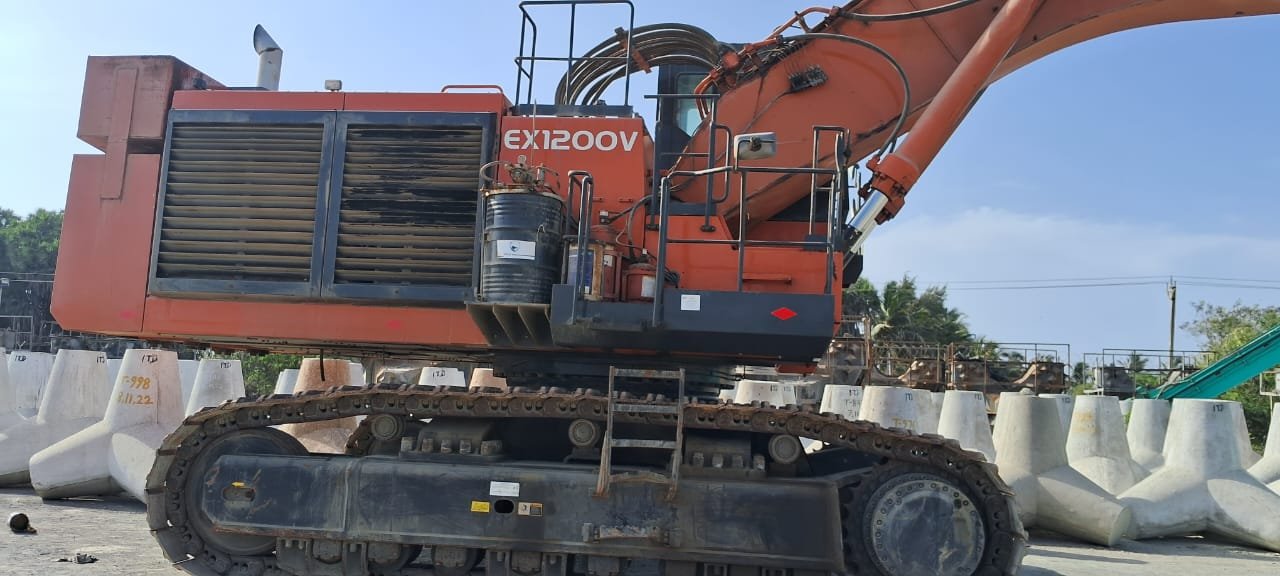Tata Hitachi EX1200V Mining excavator